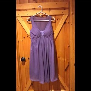 Lilac Sleeveless Knee-Length Chiffon Dress